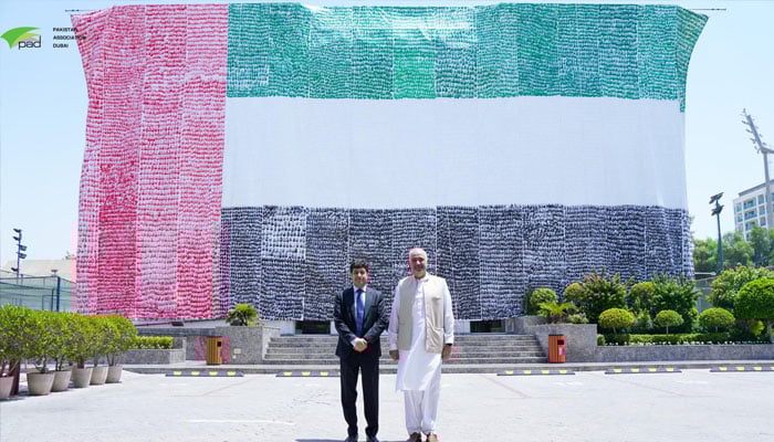 Heartprints of Love: The record-breaking flag symbolizes the unity and dedication of the Pakistani community and their bond with the UAE — Pakistan Association Dubai