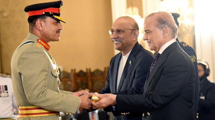 President, PM confer baton of field marshal upon COAS Asim Munir