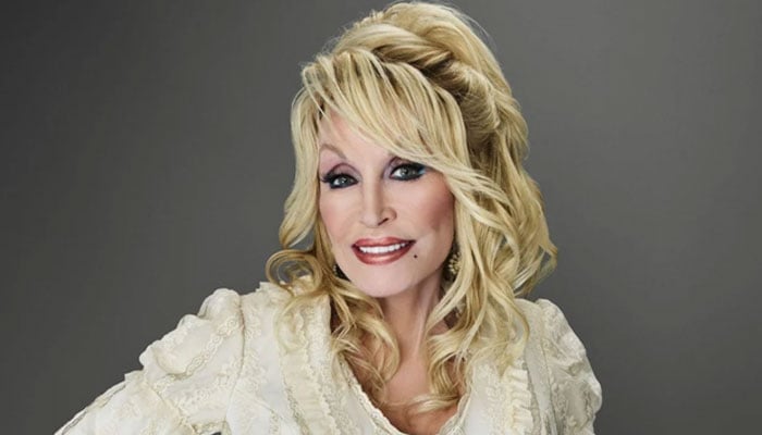 Dolly Parton to appear in Jennifer Anistons 9 to 5 remake?