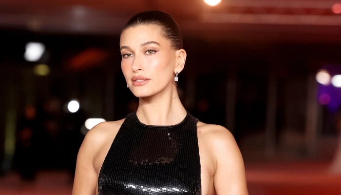 Photo: Hailey Bieber shares seeing Justin in different light after baby birth
