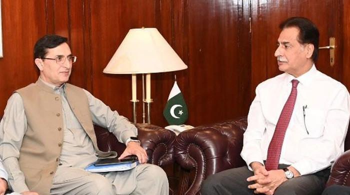 PTI reportedly resumes efforts to initiate new round of negotiations with govt