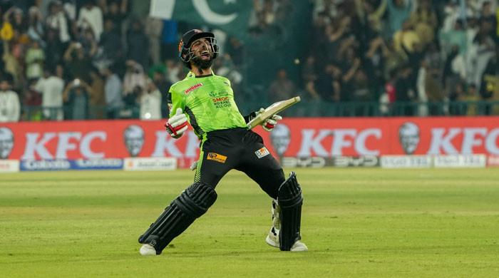 Lahore Qalandars thump Quetta Gladiators to clinch PSL title for third time  www.geo.tv