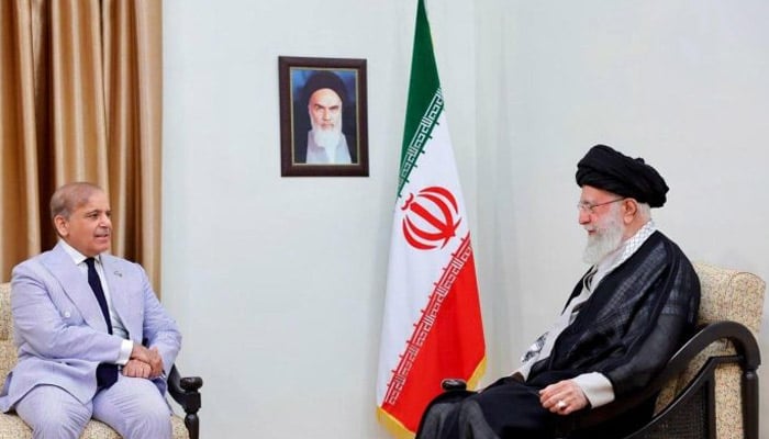 Prime Minister Shehbaz Sharif pays courtesy call on Supreme Leader of Iran, Sayyed Ali Khamenei, Tehran, Iran, May 26, 2025. — PID