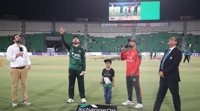 Pakistan win toss, opt to bat in second T20I against Bangladesh