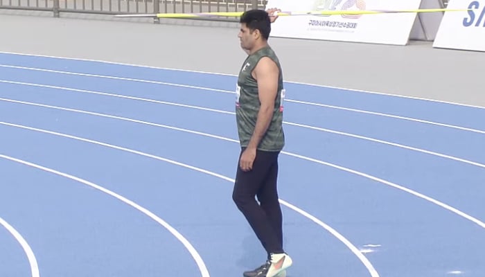 Arshad Nadeem prepares for the throw at 26th Asian Athletics Cha,pionship 2025 final on May 31, 2025. — Geo News