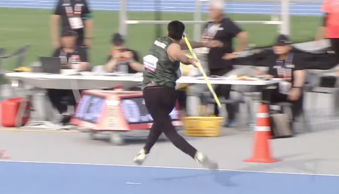 Pakistani spear star Arshad Ndim is trying to throw during the Asian Athletics Championship in Jumi, South Korea, on May 31, 2025. - Geo News