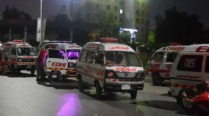 Five people killed, including college educator, in Karachi road accidents