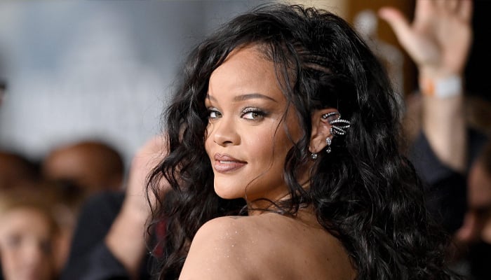 Rihannas father, Ronald Fenty passed away