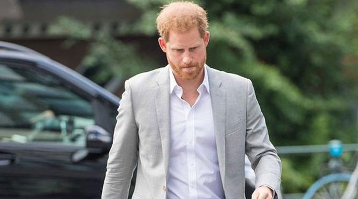 Prince Harry called to reconsider it all: ‘Stick to what you're born to'