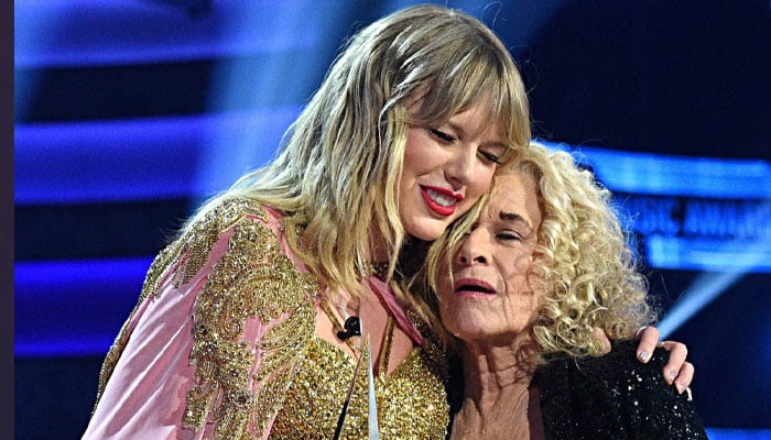 Taylor Swift gets encouraging message from Carole King