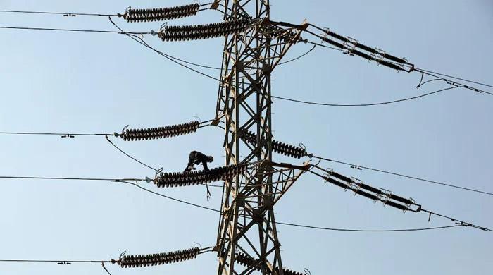 Nepra reduces KE tariff by Rs2.9 per unit under FCA