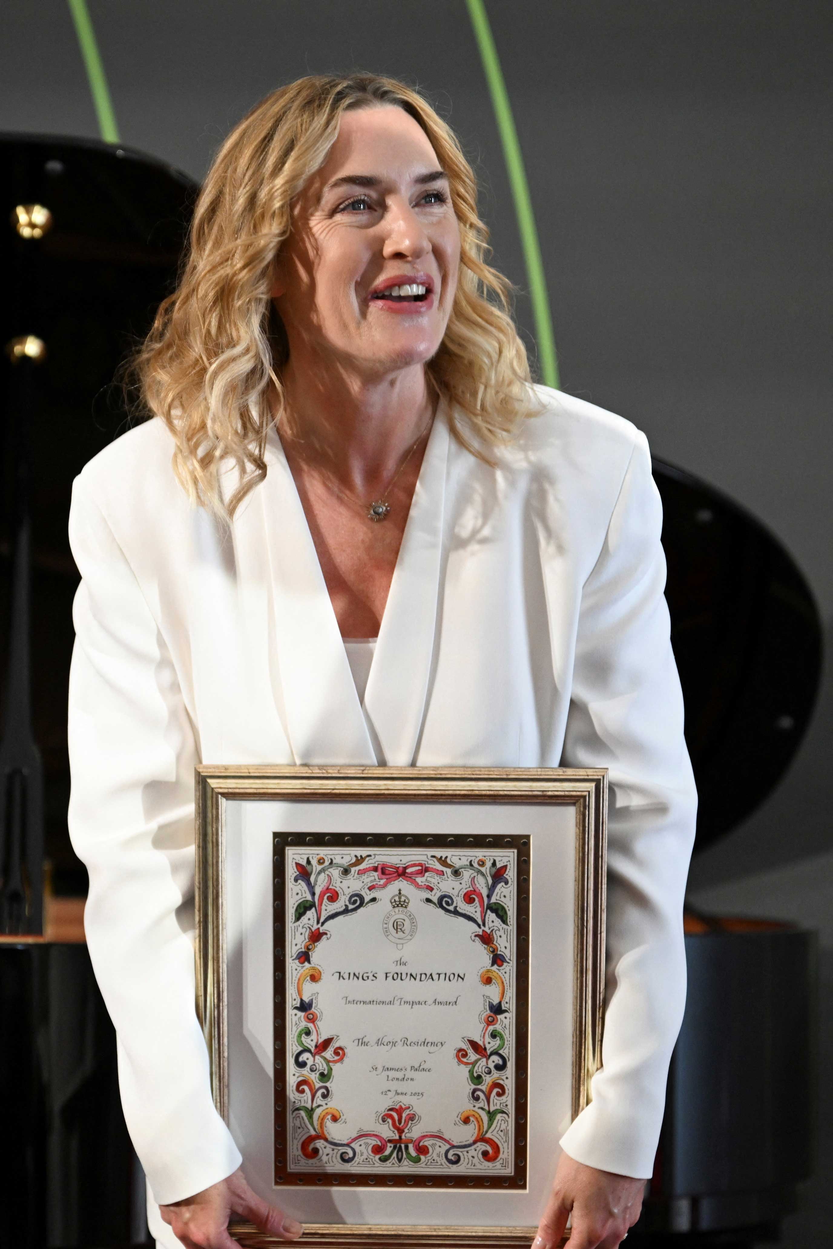 Kate Winslet at the awards ceremony: Photo credit: Reuters