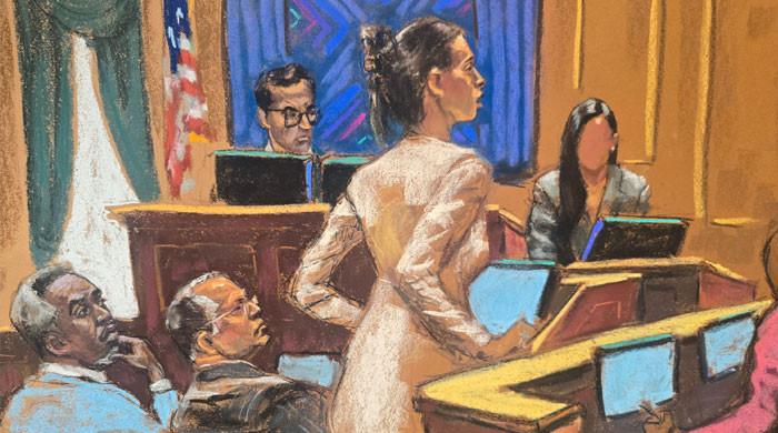 Sean ‘Diddy' Combs family papped at court hearing: Watch