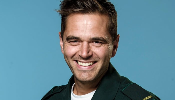 Photo: Michael Stevenson excites fans by elaborating on Casualty role Iain Dean