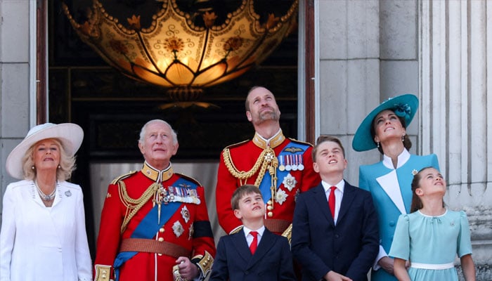 Britains King Charles, Queen Camilla, Prince William, Prince of Wales, Catherine, Princess of Wales, Prince George, Princess Charlotte and Prince Louis appear on the balcony of Buckingham Palace as part of the Trooping the Colour parade to honour Britains King Charles on his official birthday in London, Britain, June 14, 2025. REUTERS/Toby Melville TPX IMAGES OF THE DAY