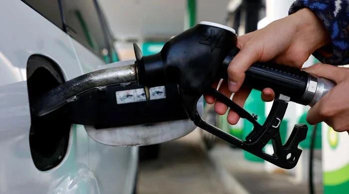 Govt increases petrol by Rs4.8, diesel by nearly Rs8 for next fortnight