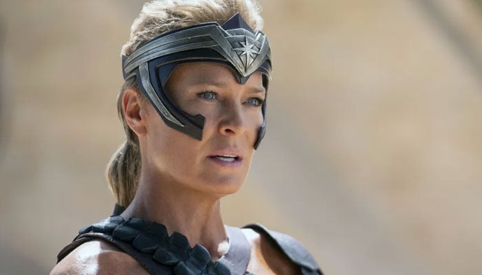 Robin Wright sounds alarm over AI threat in Hollywood