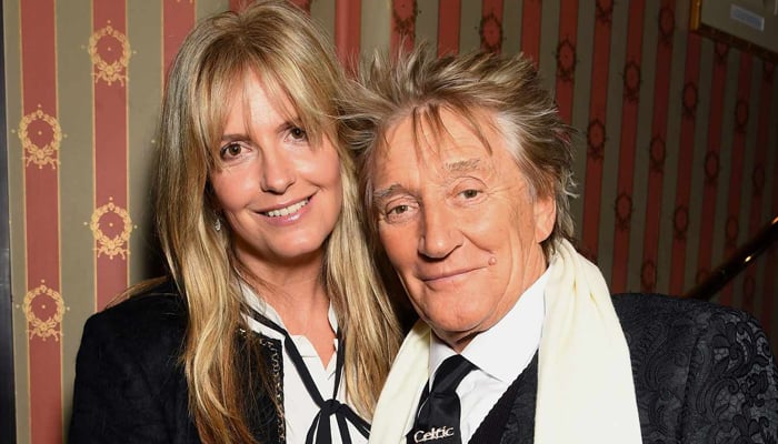 Rod Stewart, Penny Lancaster address ‘bygone era amid wedding anniversary