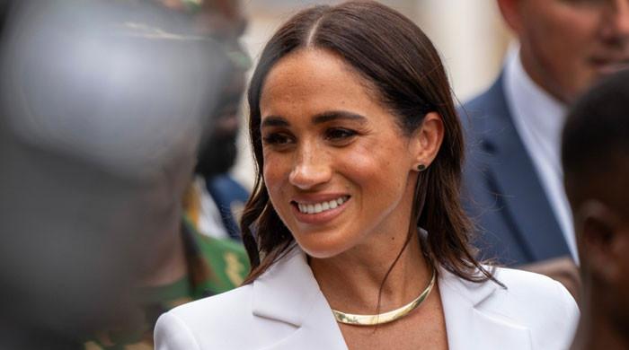 Meghan Markle's inauthenticity and palpable disdain gets put on blast