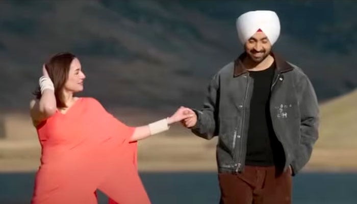 Diljit Dosanjh and Hania Aamir on Sardaar Ji 3. — YouTube