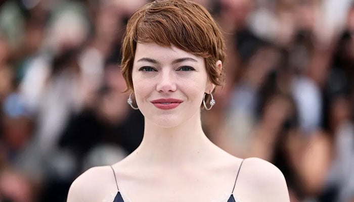 Emma Stone all praises for Pedro Pascal