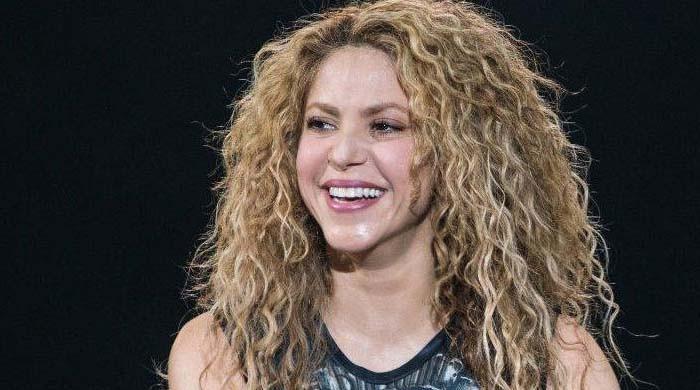 Shakira jokes about 'shakidollar' after San Diego performance