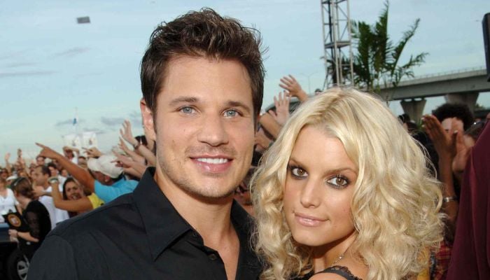 Jessica Simpson warns ex-Nick Lachey to stay silent