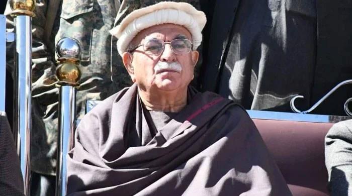 TTAP chief Achakzai offers PM talks on unity govt TTAP chief Achakzai offers PM talks on unity govt
