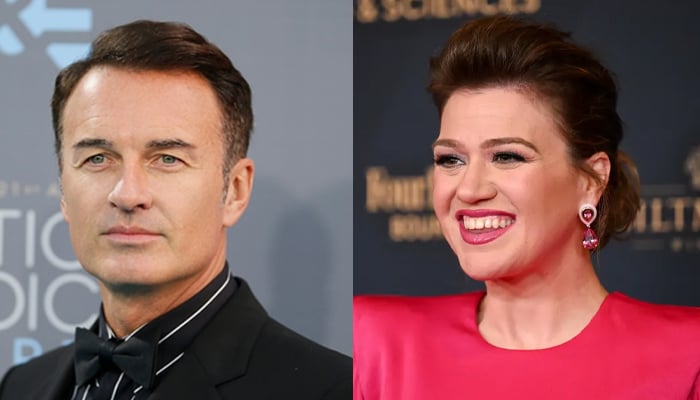 Kelly Clarkson reacts to Julian McMahon death