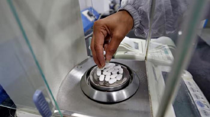 Widely used painkiller can be made from plastic waste, researchers discover