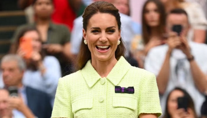 Kate Middleton defies royal protocol with sweet gesture at Wimbledon