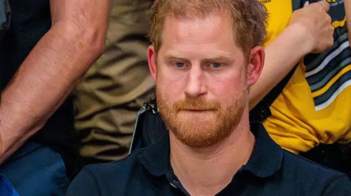Prince Harry hurt grandma when she ‘could hardly see, stand, or move': Expert exposes suffering