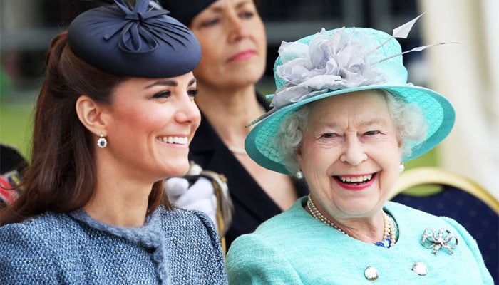 Kate Middleton draws comparisons to Queen Elizabeth, Princess Anne