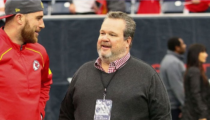 Eric Stonestreet shares his two cents on Travis Kelces relationship with Taylor Swift
