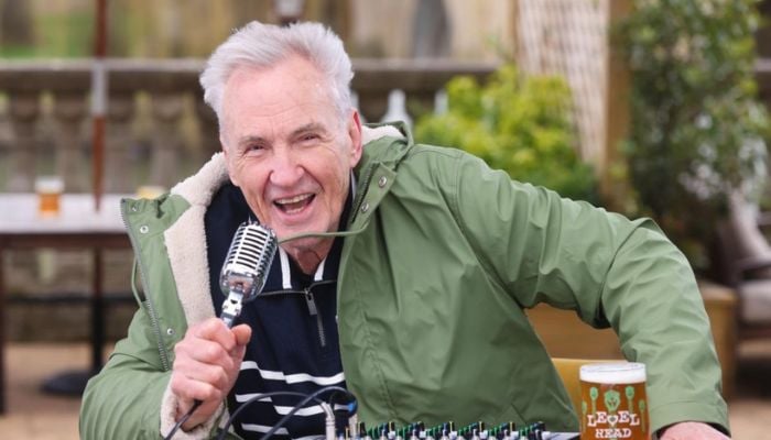 Larry Lamb set to make quiet exit