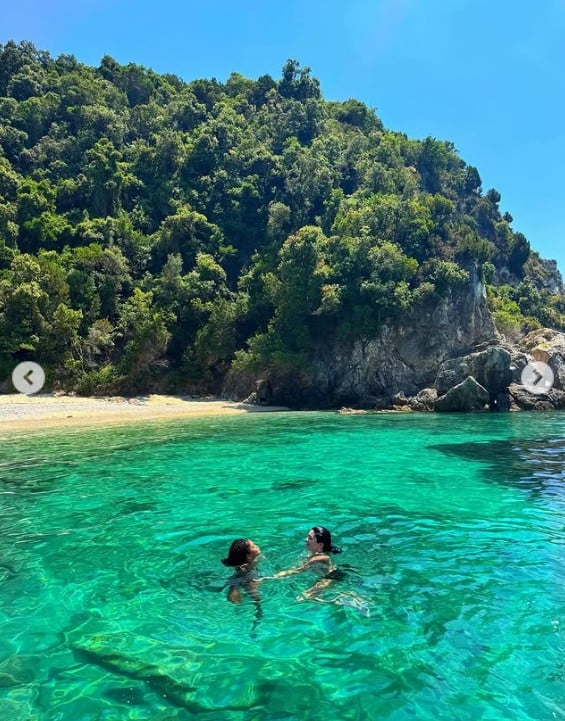 Kylie Jenner shares glimpse of yacht lifestyle with daughter Stormi