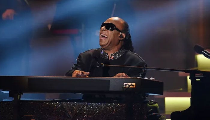 Stevie Wonder addresses longstanding rumors about his blindness