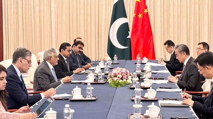 Pakistan, China reaffirm commitment to regional cooperation