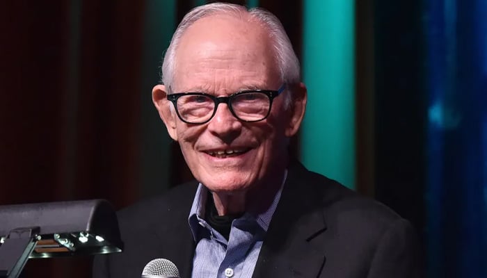 Alan Bergman breathes his last at 99