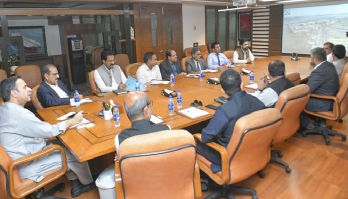 Federal Minister for Maritime Affairs Muhammad Junaid Anwar Chaudhry chairs a high-level meeting on blue economy development, July 19, 2025. — APP