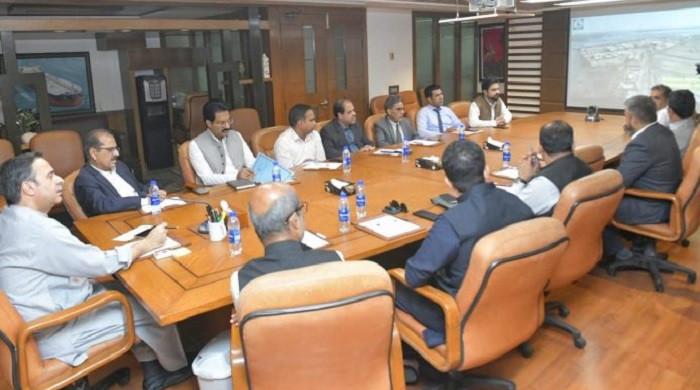 Govt eyes blue economy boost with Rs3bn aquaculture park in Karachi