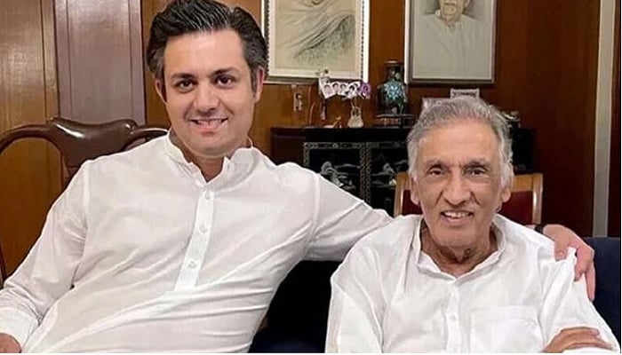 PTI leader Hammad Azhar (left) and his father Mian Mohammad Azhar.—X@PTIofficial