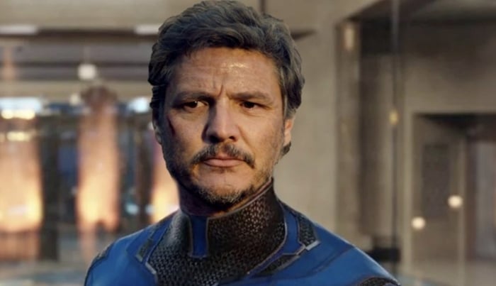 Photo: Pedro Pascal as Mister Fantastic in Fantastic Four