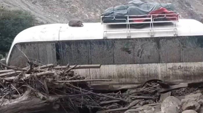 Tourists stuck in Chilas due to flood, landslides as PMD forecasts more rains