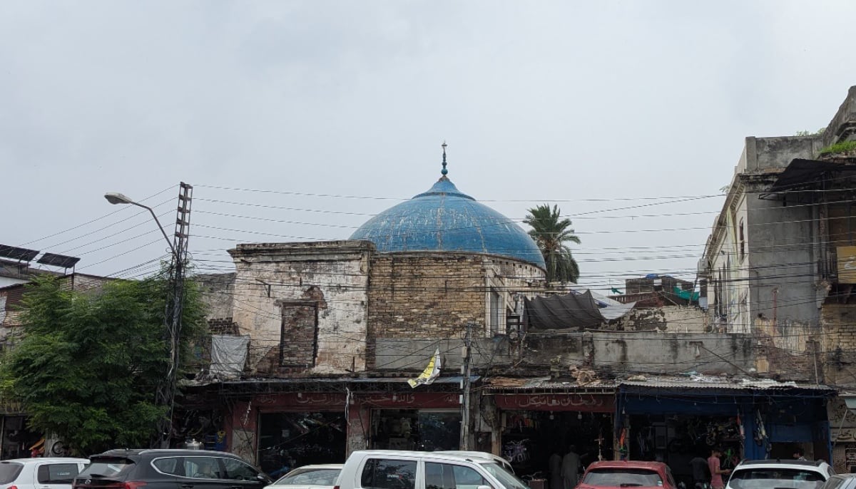 Neela Gumbad, a historic shrine located in Anarkali serves as the mausoleum of the Sufi saint Sheikh Abdul Razzak Maki, is behind the cycle market in Lahore. — Photo by Momna Tahir