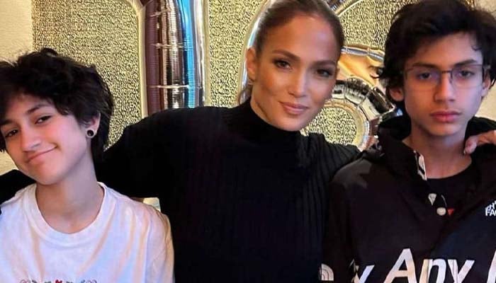 Jennifer Lopez kids embarrassed of her discussing bedroom preferences with ex