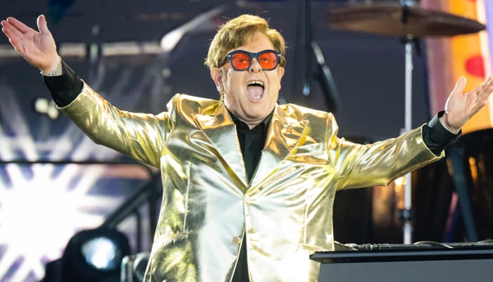 Sir Elton John celebrates 35 years of sobriety