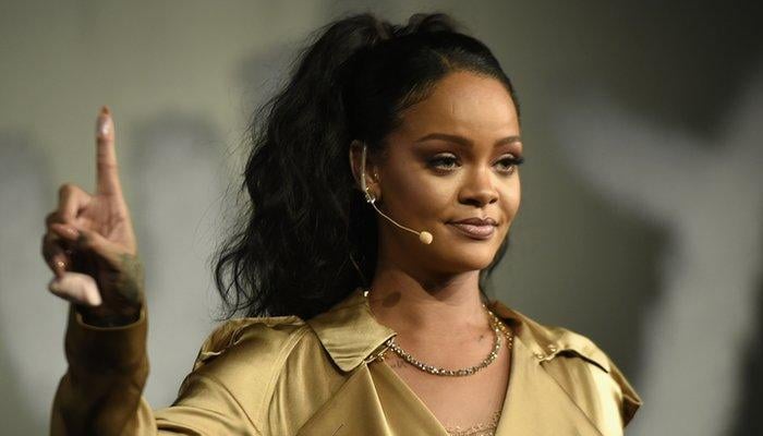 Rihanna set to return to touring amid third pregnancy