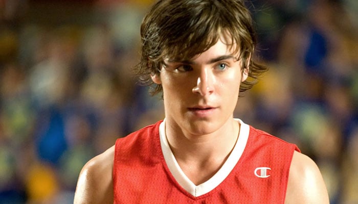 High School Musical director hits back at rumors Zac Efron didnt sing in first movie