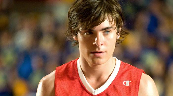 'High School Musical' director hits back at rumors about Zac Efron